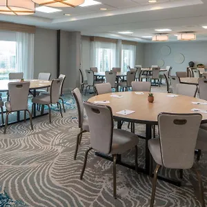 Hotel Hilton Garden Airport ***