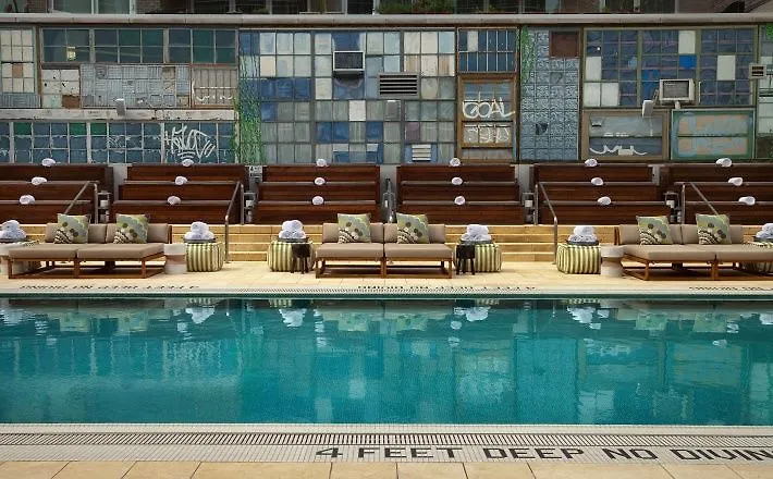Coda Williamsburg New York 4*,